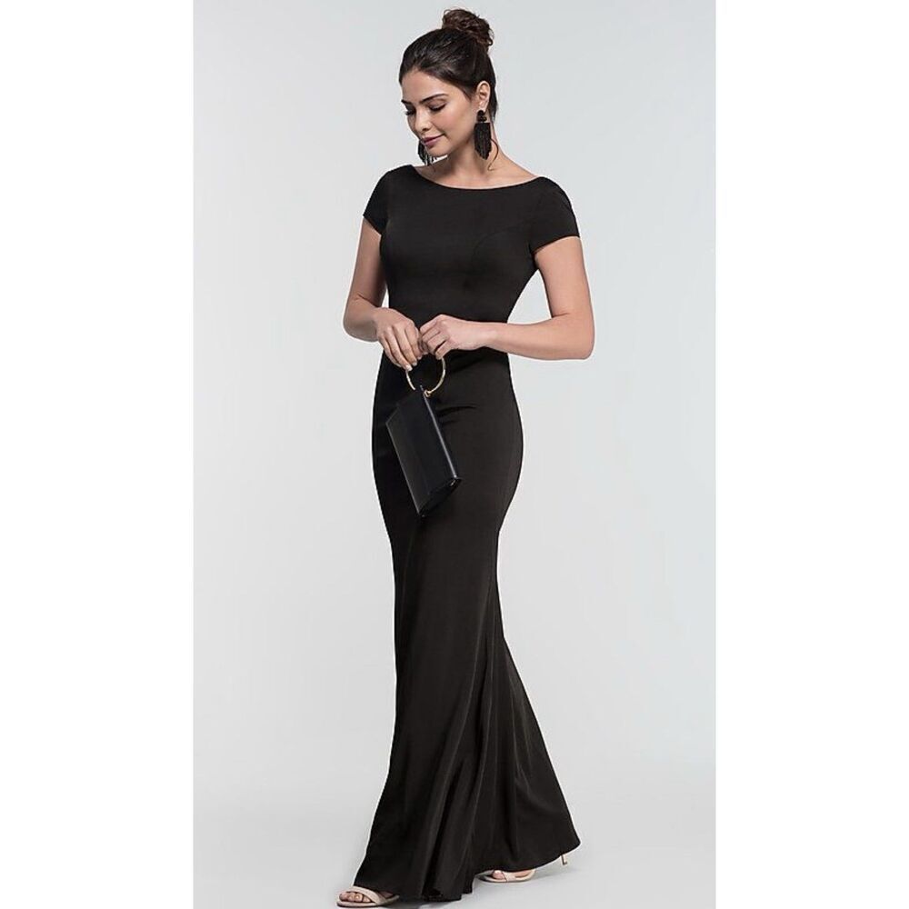 Kleinfeld  Black Cap-Sleeve Gown - Size 4